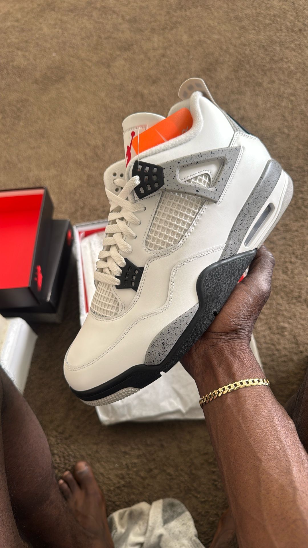 Air Jordan Retro 4s Cement