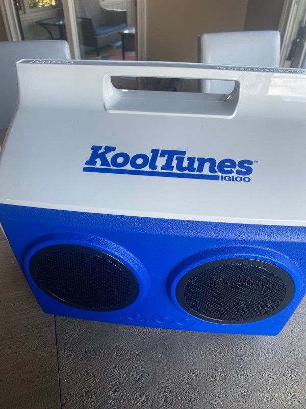 KoolTunes IGLOO Cooler 14 QT.