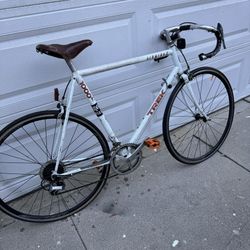 Trek 1000 Bike 