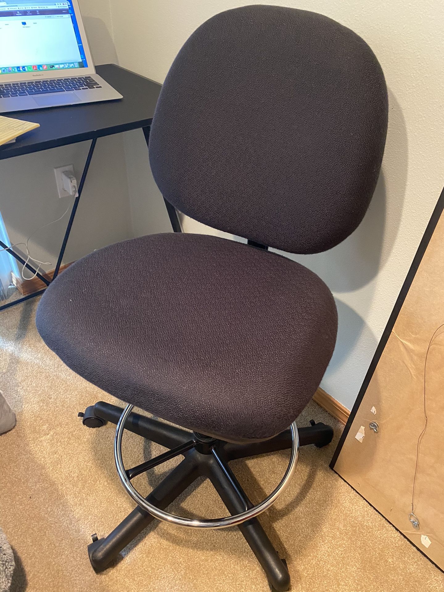 Office chair, perfect condition