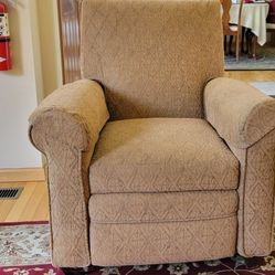 Recliner Like New