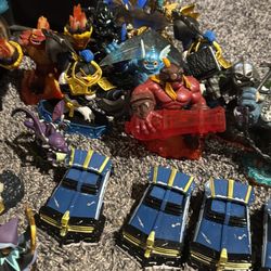 Huge Skylander Lot
