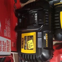 Dewalt 12/20 Volts 6 Amps Charger
