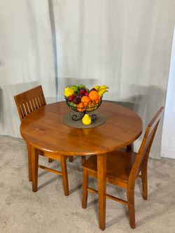 Space Saver Double Drop Leaf Kitchen Table & 2 Chairs IDEAL FOR STUDIO OR LOFT!
