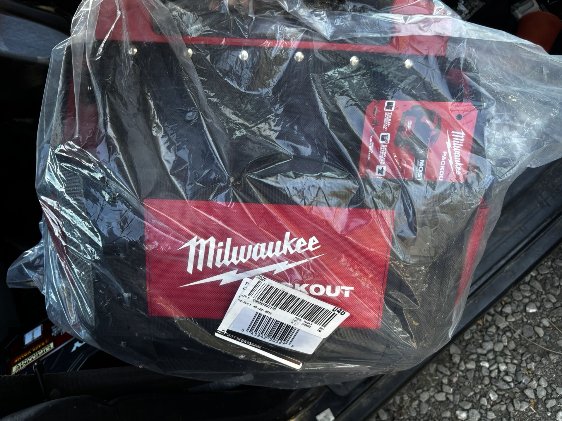Milwaukee Pack out Bag