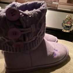 Slipper Boot Paw Print 