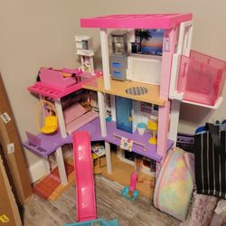 Barbie Dream House (3ft Tall)