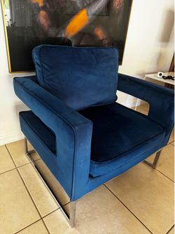 Velvet Accent Chair