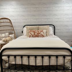 Metal Bed Frame 