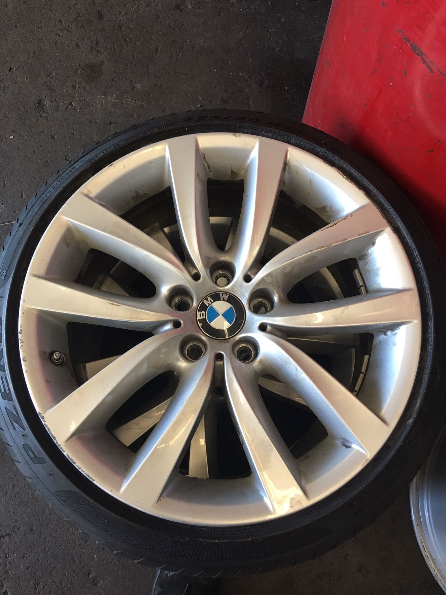 2013 BMW 530i staggered 19” rims