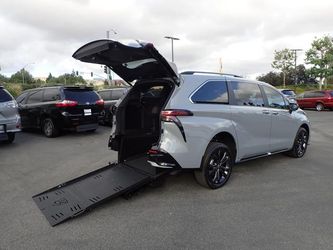 2024 Toyota Sienna
