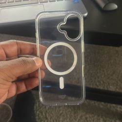 Tech21 EvoClear Case MagSafe for Apple iPhone 16