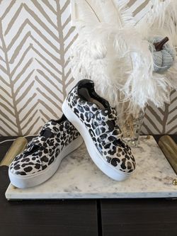 Girls Black And White Leopard Print GOATS Shoes