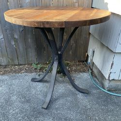 Vintage CRATE & BARREL table Circa 1990s