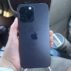 iPhone 14 Pro Max