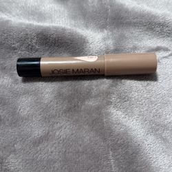 Josie Maran creamy concealer crayon