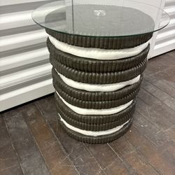 Oreo Side table