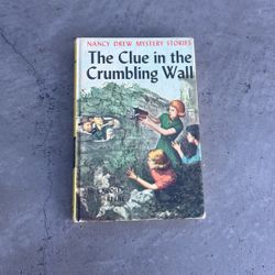 Nancy Drew Book #22 The Clue In The Crumbling Wall