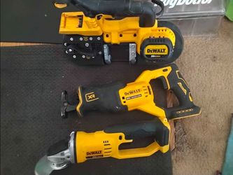 20v Max DeWalt Grinder / 20VMAX CORDLESS BAND SAW /20VBRUSHLESS variables speed Reciprocaling saw...