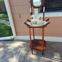 Antique  Furniture 