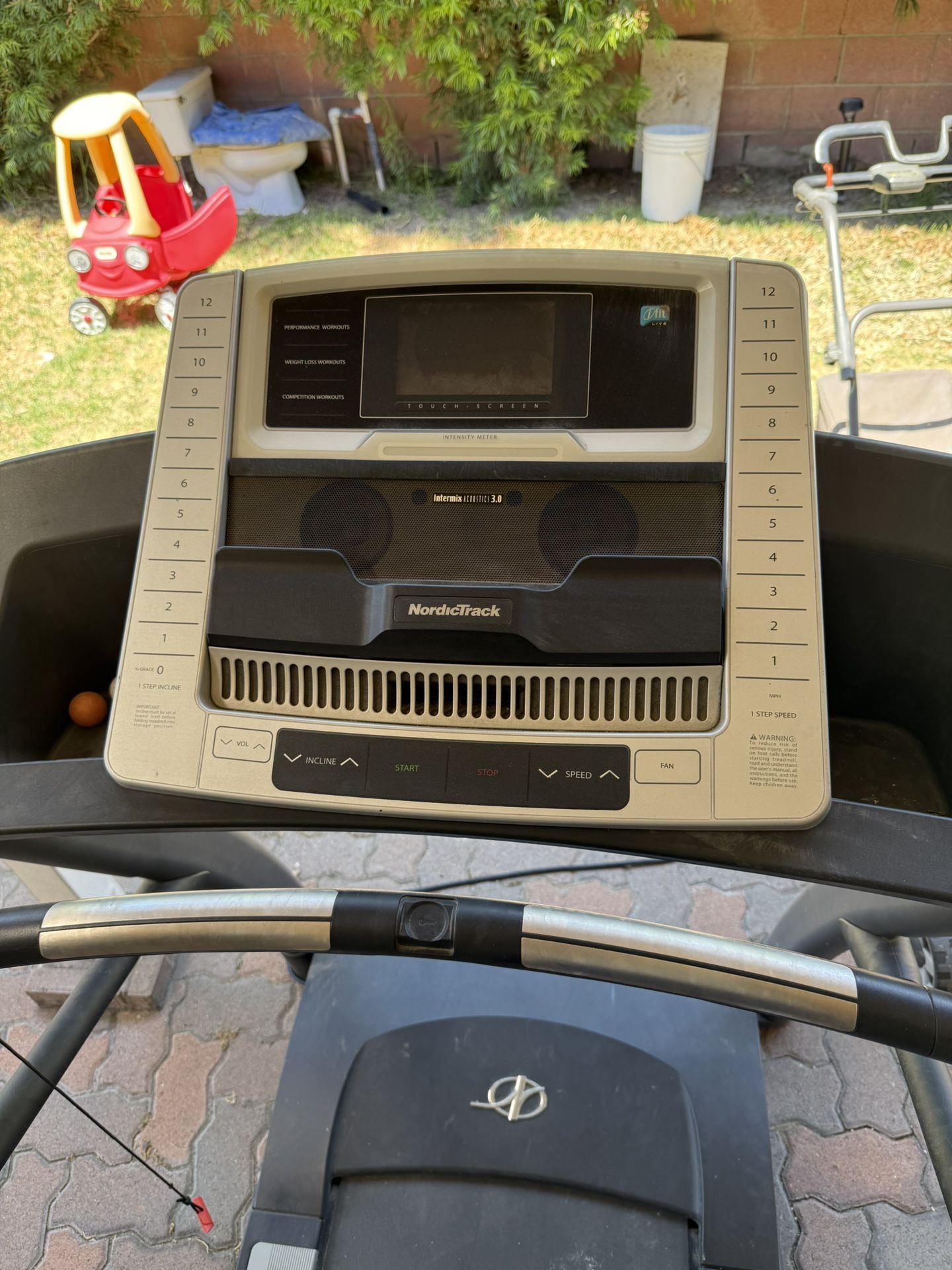 Treadmill 