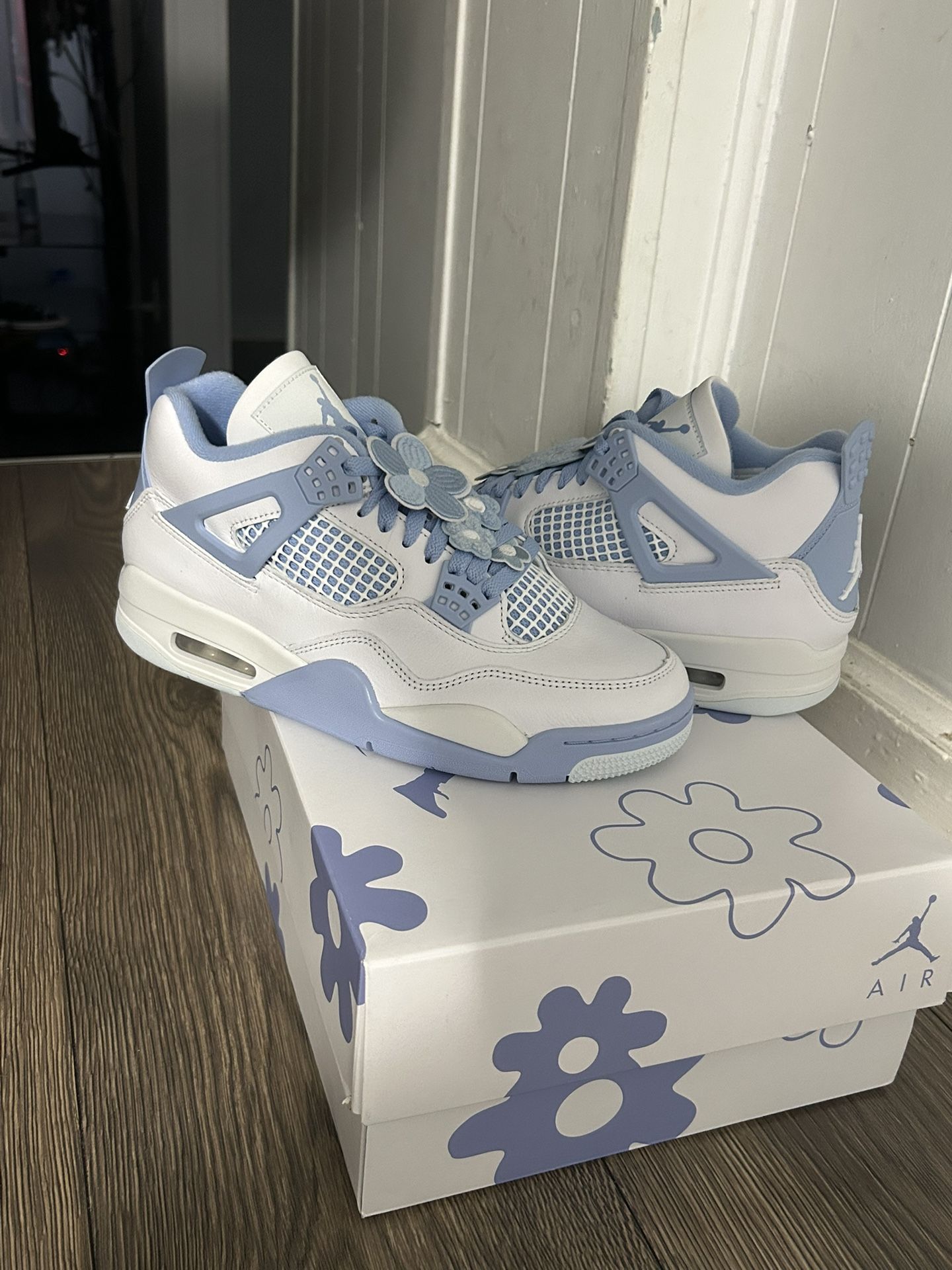 Women Air Jordans 4