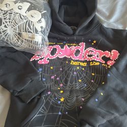 Spider Hoodie Size S