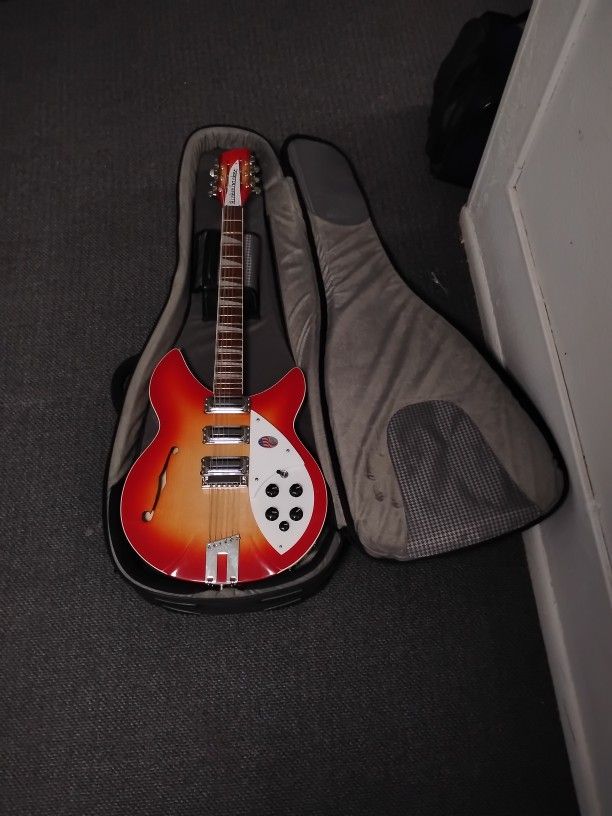 Rickenbacker 12 String Semi Hollow Body