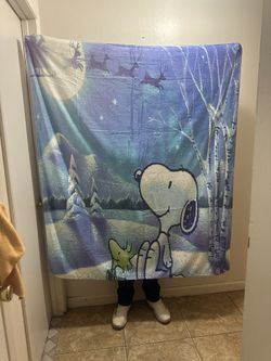Snoopy Throw Blanket