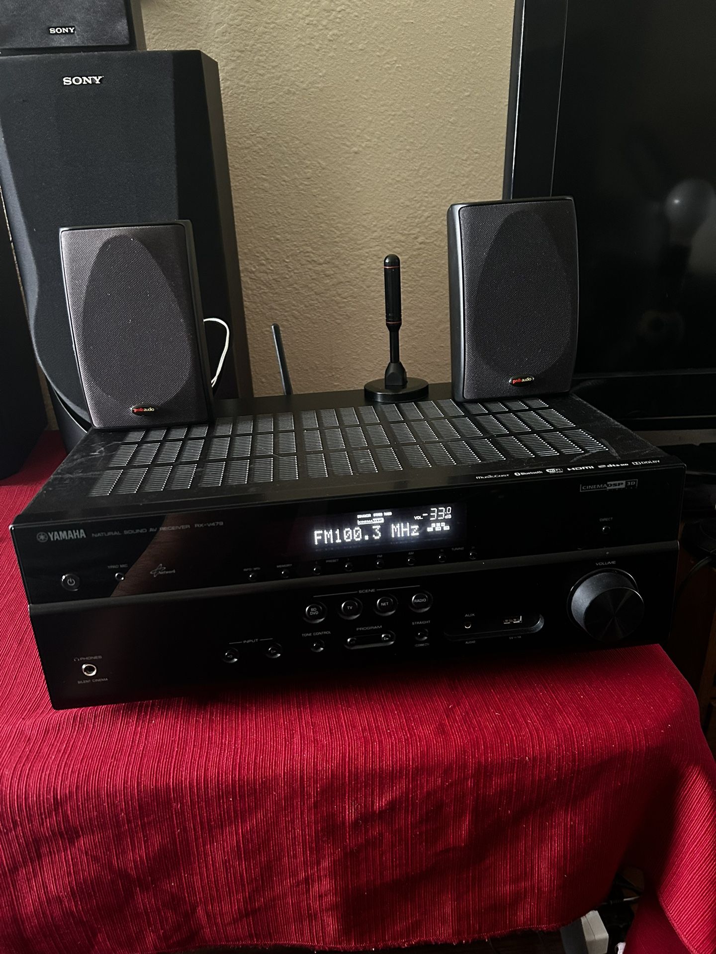 Yamaha Bluetooth Receiver And Polkaudio Speaker Home Theater System 
