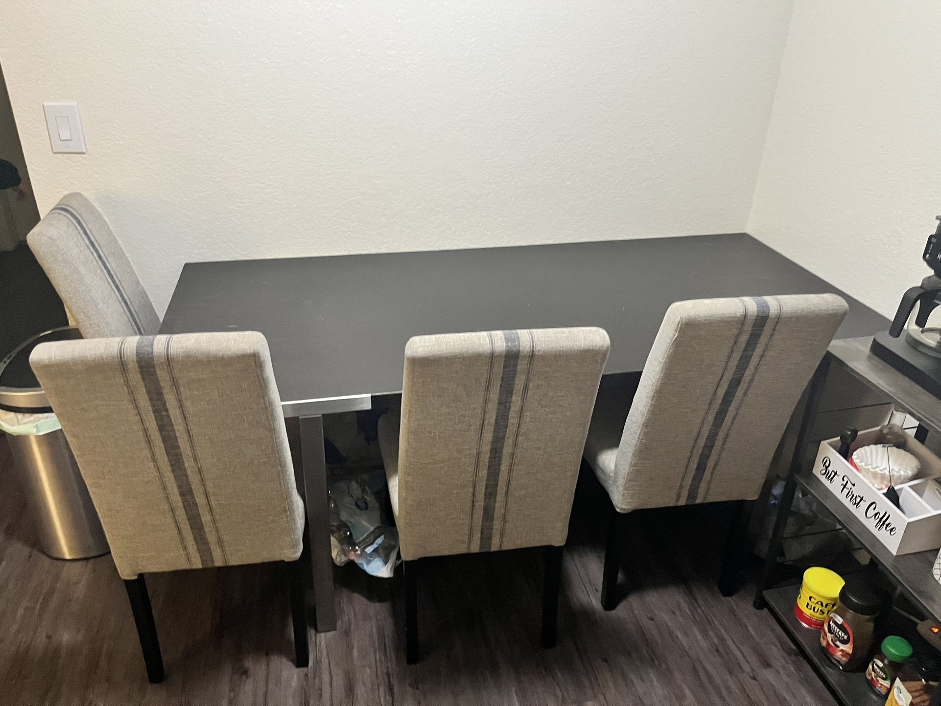Kitchen Table And Chairs