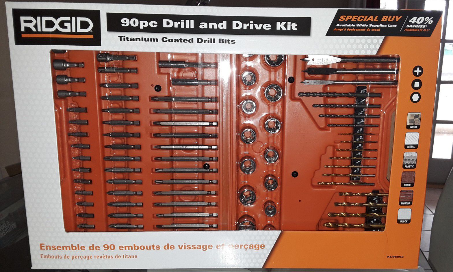Ridgid 90 pc drill and drive kit