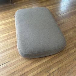 Orvis RecoveryZone® ToughChew® Lounger Dog Bed