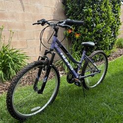 Huffy 24" Rock Creek Moutain Bike