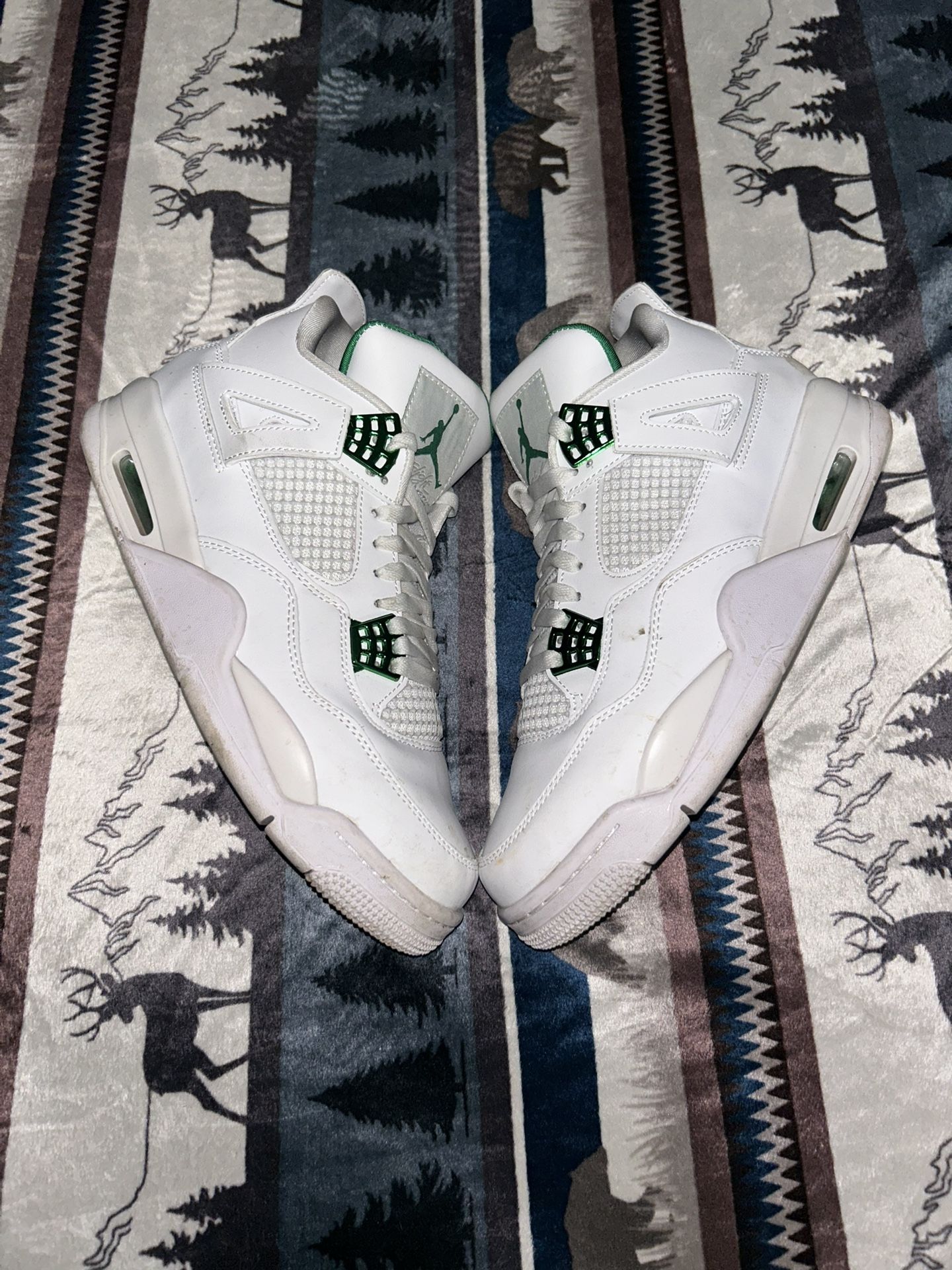 Jordan 4 Metallic Green Size 10