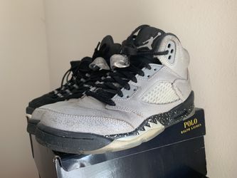 Grey Jordan’s size 6