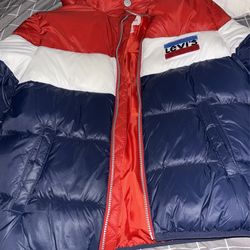 Levi’s Puffer Jacket