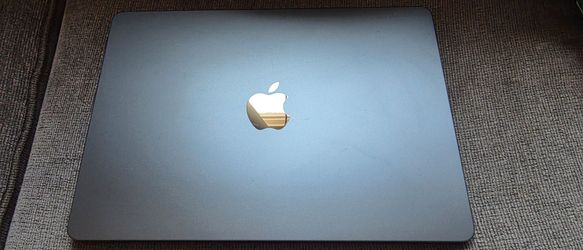 Macbook Air 2022 16gb/512gb