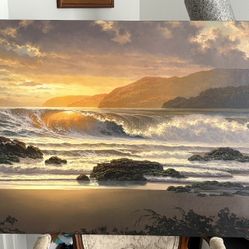 Golden Surge By Roy Gonzalez Tabora