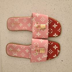 Sandals Size 7