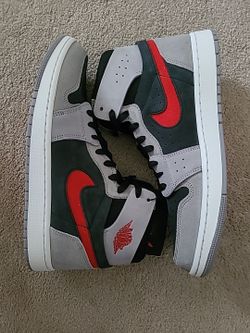 Air Jordan Retro 1 Zm Air Cmft 2 Size 10 Men/11.5wmns