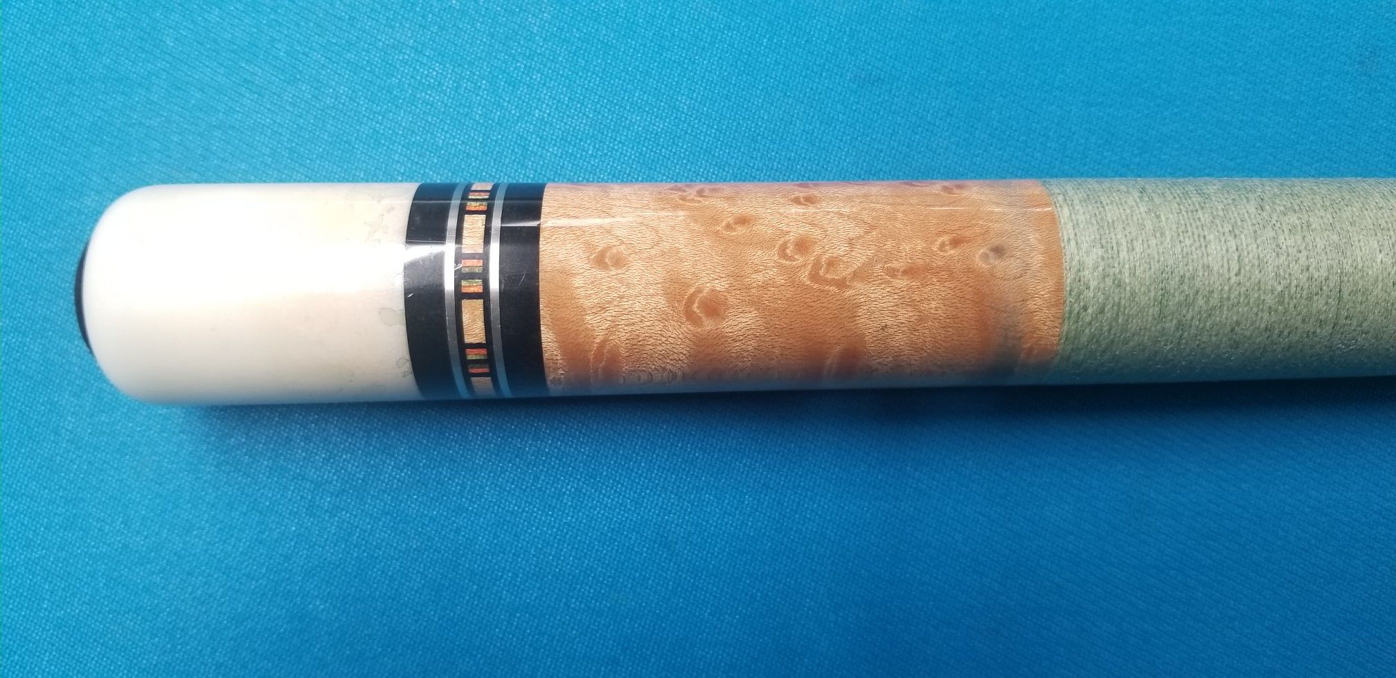 TAD POOL CUE