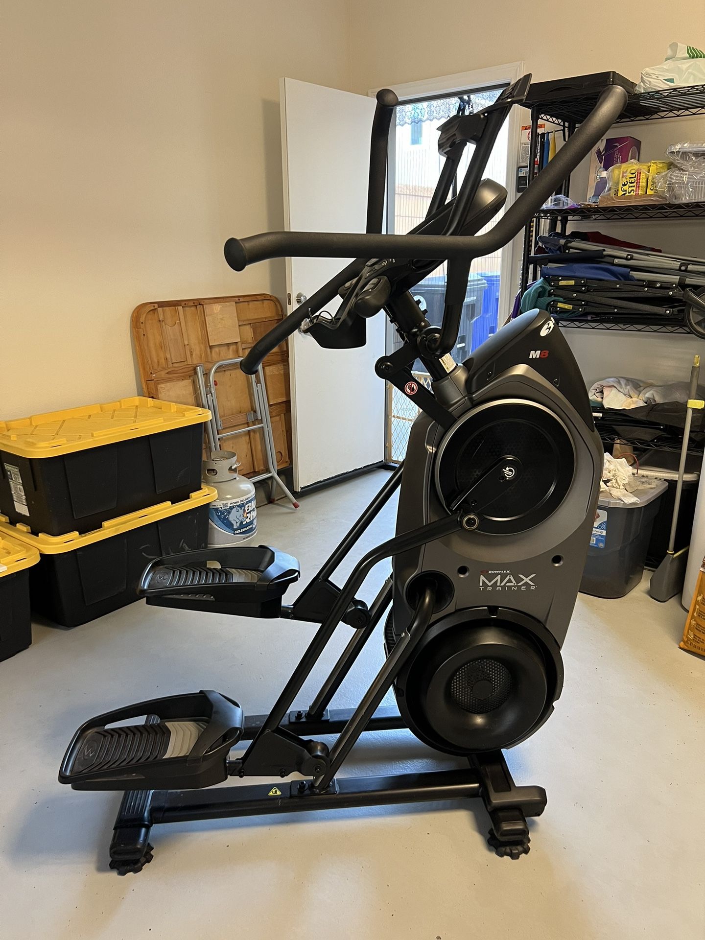 Bowflex M8 Max Trainer Barely Used Excellent Condition