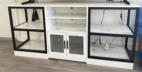 Led tv stand
