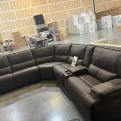 Sectional Recliner 