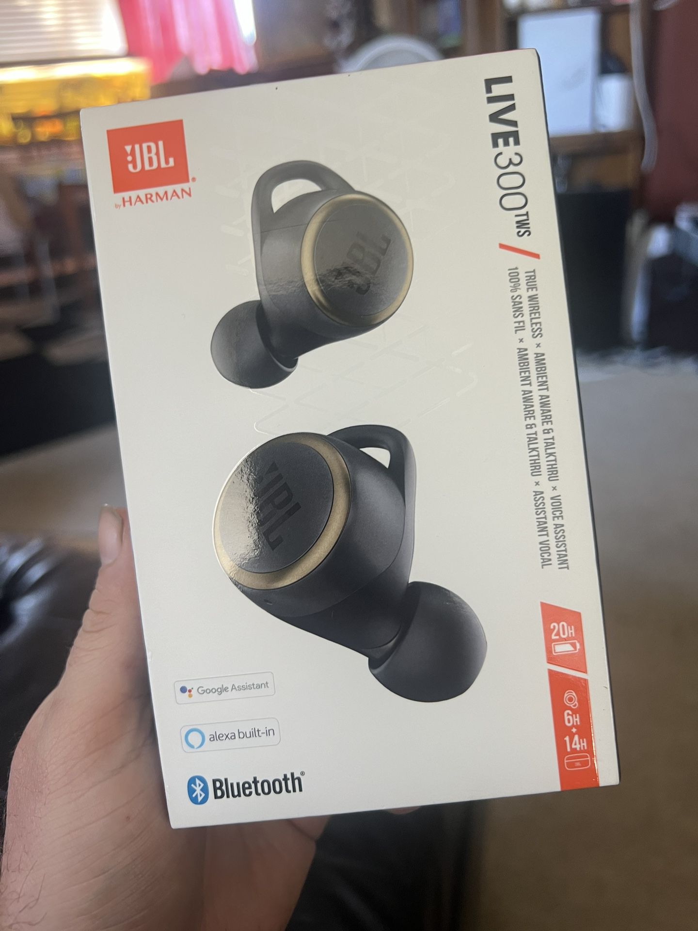 Brand New EarPods- Harmon JBL Live 300 Tws Premium Bluetooth  True Wireless Headphones