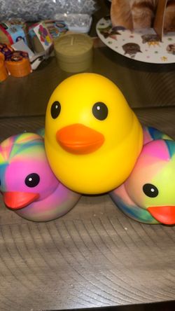 Squeeezy brand duck squishy toy