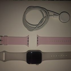 Apple Watch Series 8