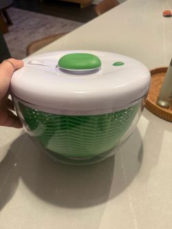 Salad spinner