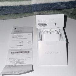 AirPods Pro (3rd Generation) – Like New, Fully Working 🔥